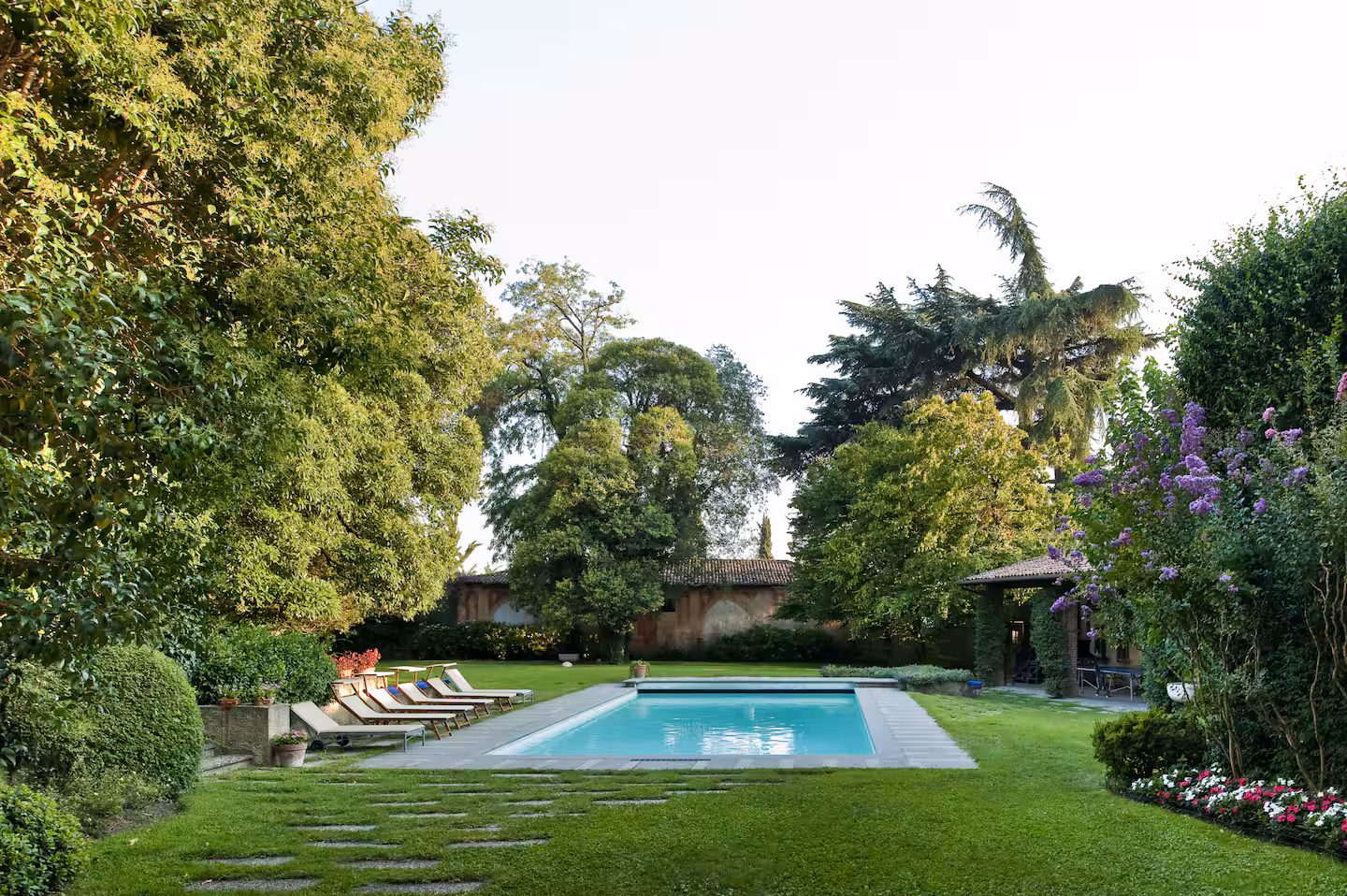 Villa Impression